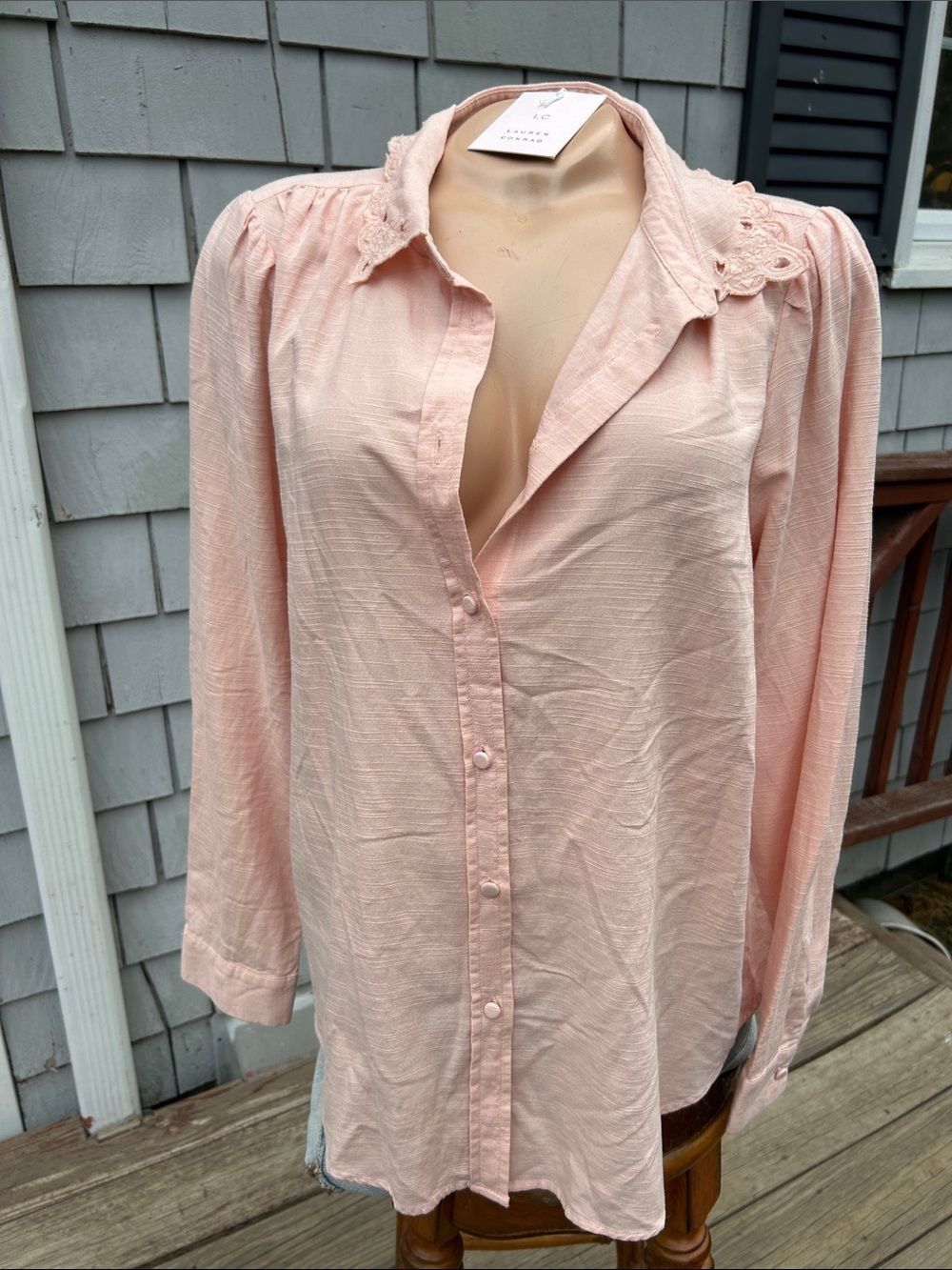 LC Lauren Conrad Pale Pink Button-Down Blouse with embroidered collar - lg new